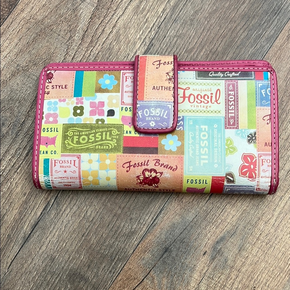 4/$20🥳 Fossil Colorful Patchwork Wallet